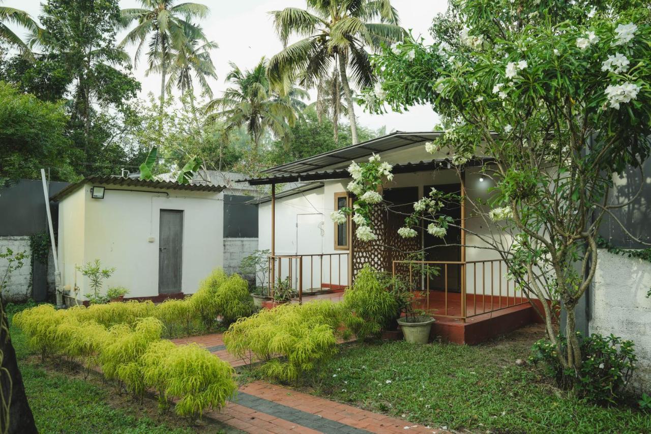 Waves And Shores Beach Villa Mararikulam Exterior foto